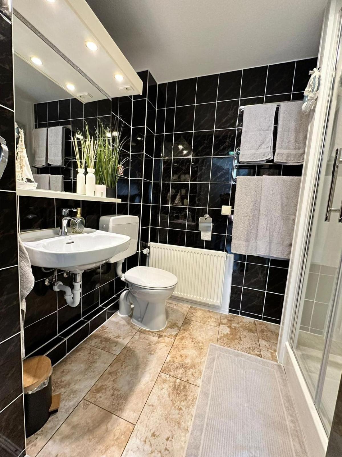 Ferienwohnung Am Strom Rostock Kültér fotó